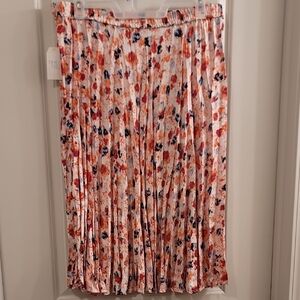 Floral Pleated Skirt